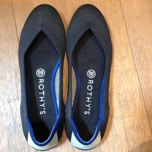 Rothy’s Rounded Toe Flat size 7- Worn once